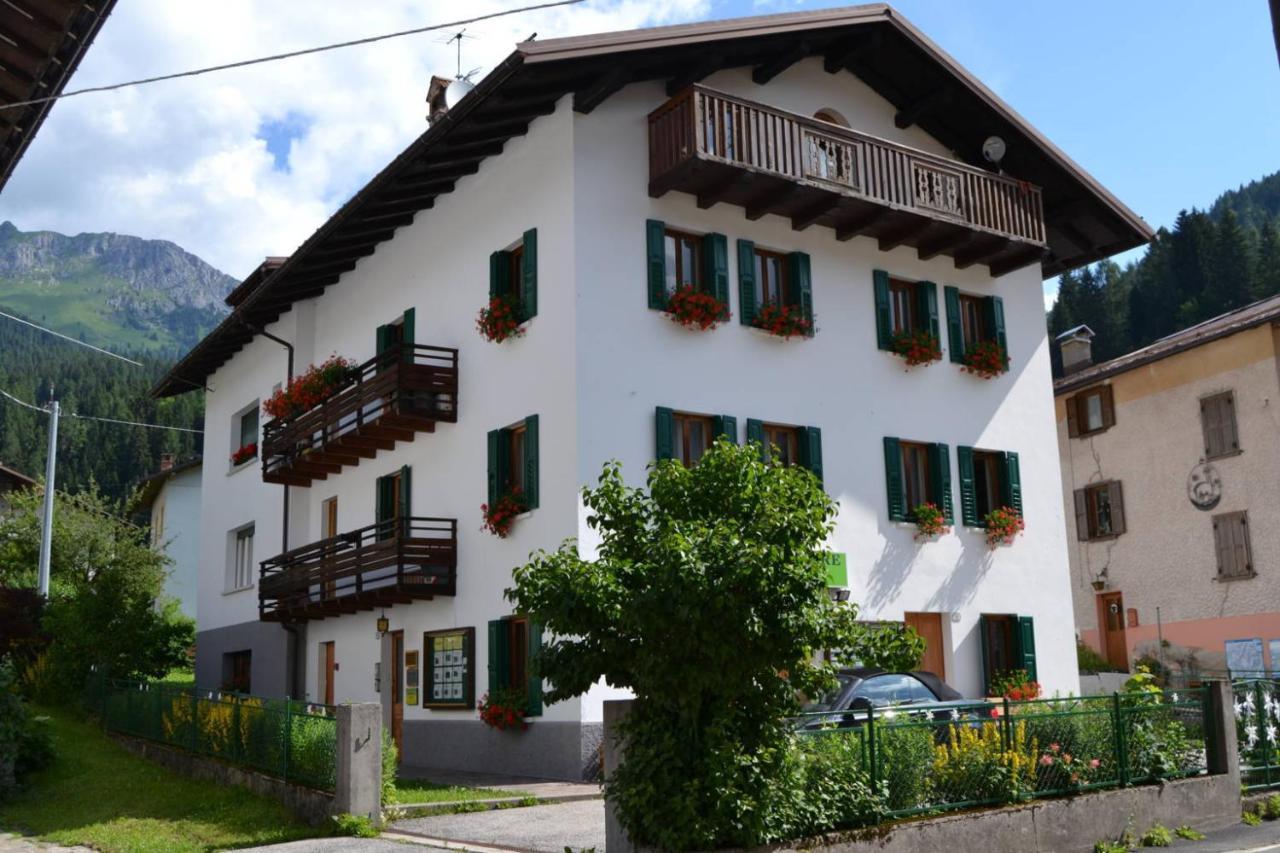 Suite Dolomiti Appartamento Falcade Kültér fotó